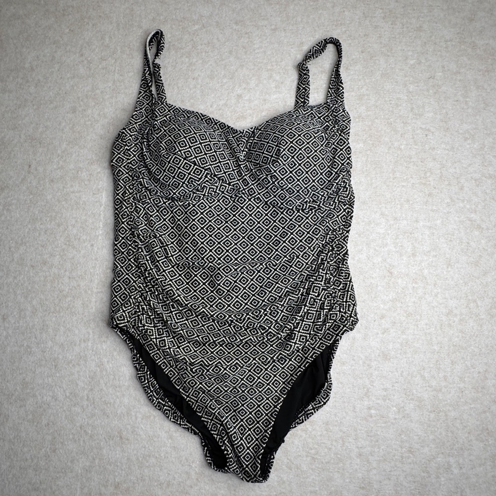 Alisha Levine Black White Diamond Print Ruched One Piece Swimsuit Size 14